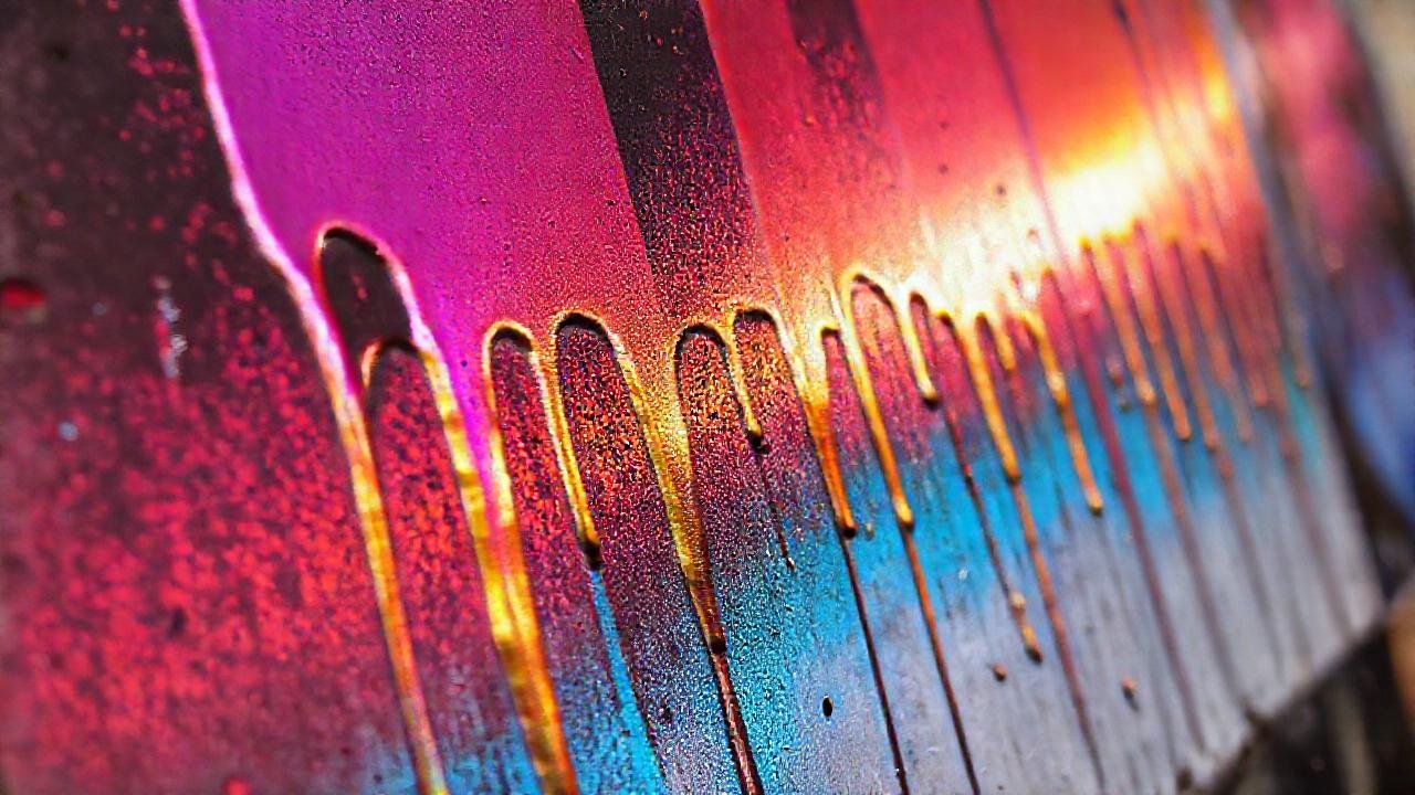 Pintura al spray crea texturas vibrantes