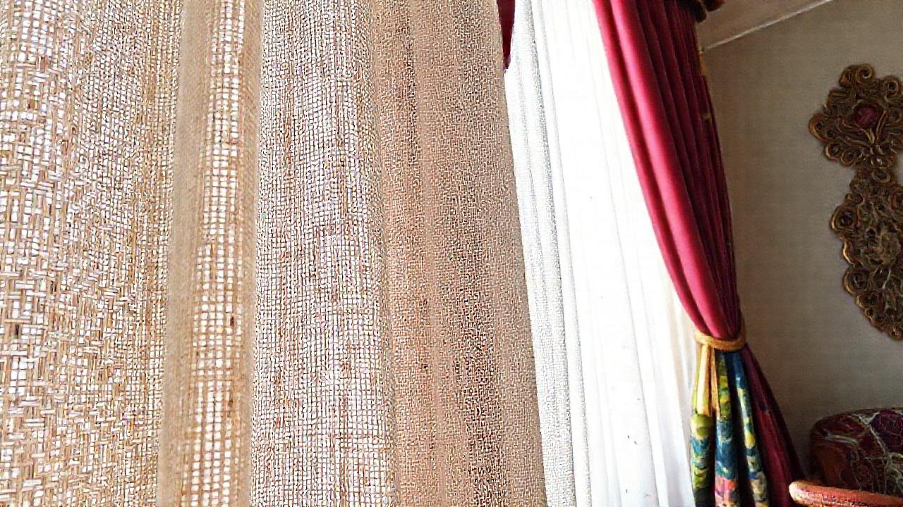 Textiles lujosos decoran ambientes elegantes