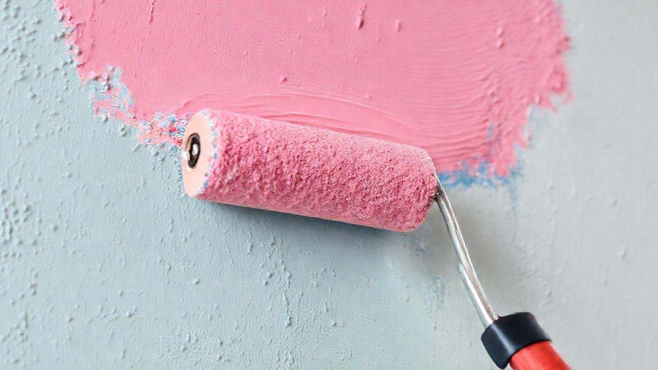Pintura vibrante en paredes, técnica profesional