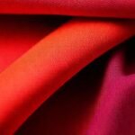 Colores vibrantes y diseño minimalista