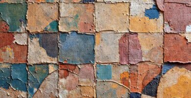 Un mural digital vibrante y complejo