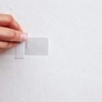 Se aplicó cinta para proteger la pared