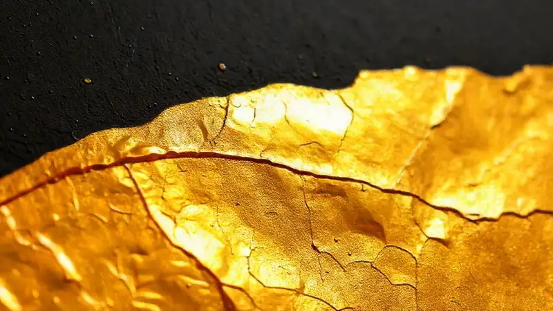 Oro sobre lienzo