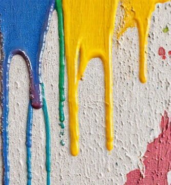 Murales texturizados y coloridos